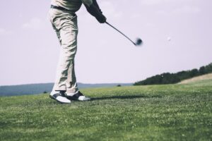 ゴルフクラブは何本が最適？あなたに合った本数を見つけるポイントとは？